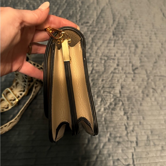 Purse - Picture 4 of 5